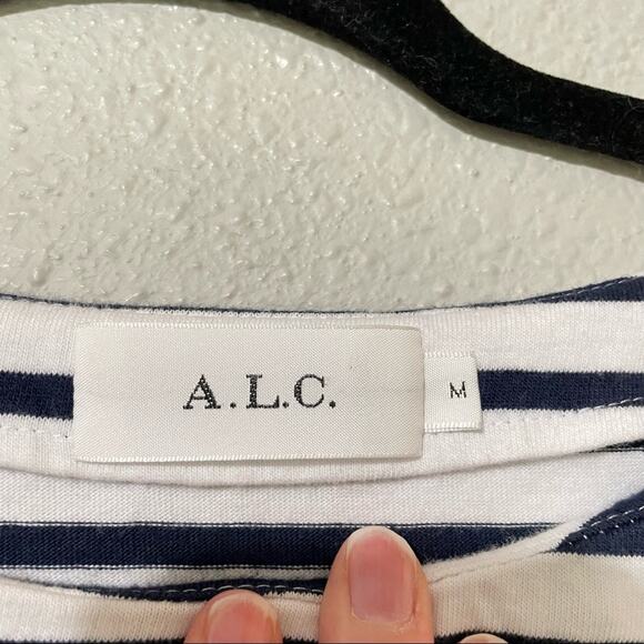 ALC White & Black Striped Mini Dress Shoulder Cut Out Details Womens M Tunic - Picture 3 of 7